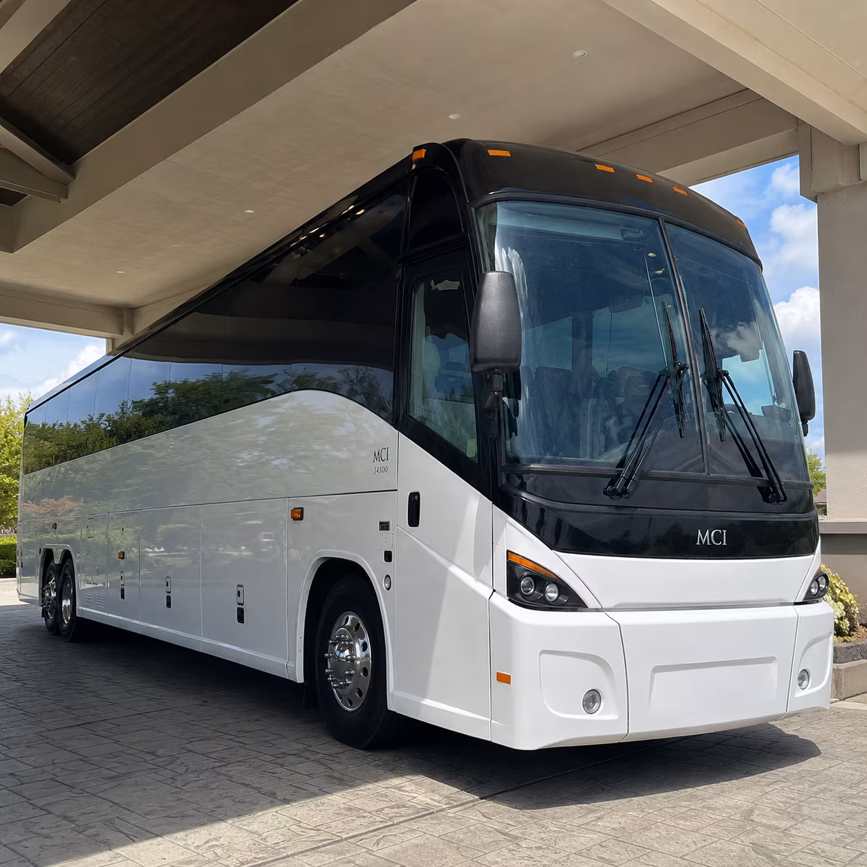 annarborcharterbuscompany com can help you build a custom prom night itinerary