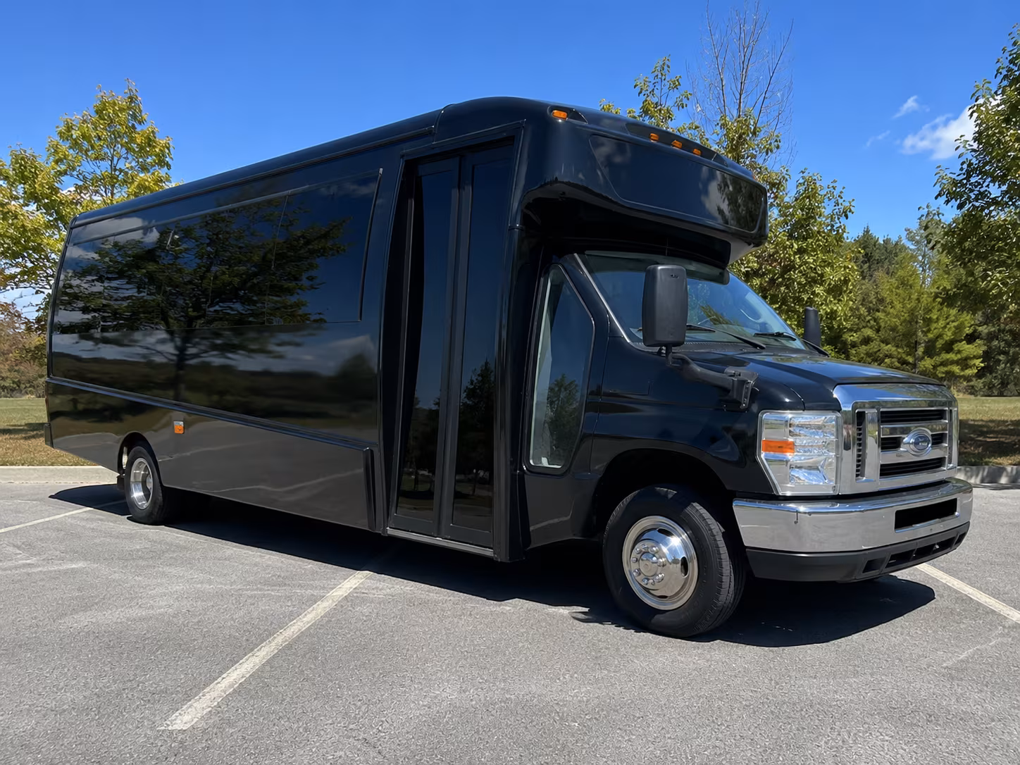farmington hills school field trip bus transportation in farmington hills