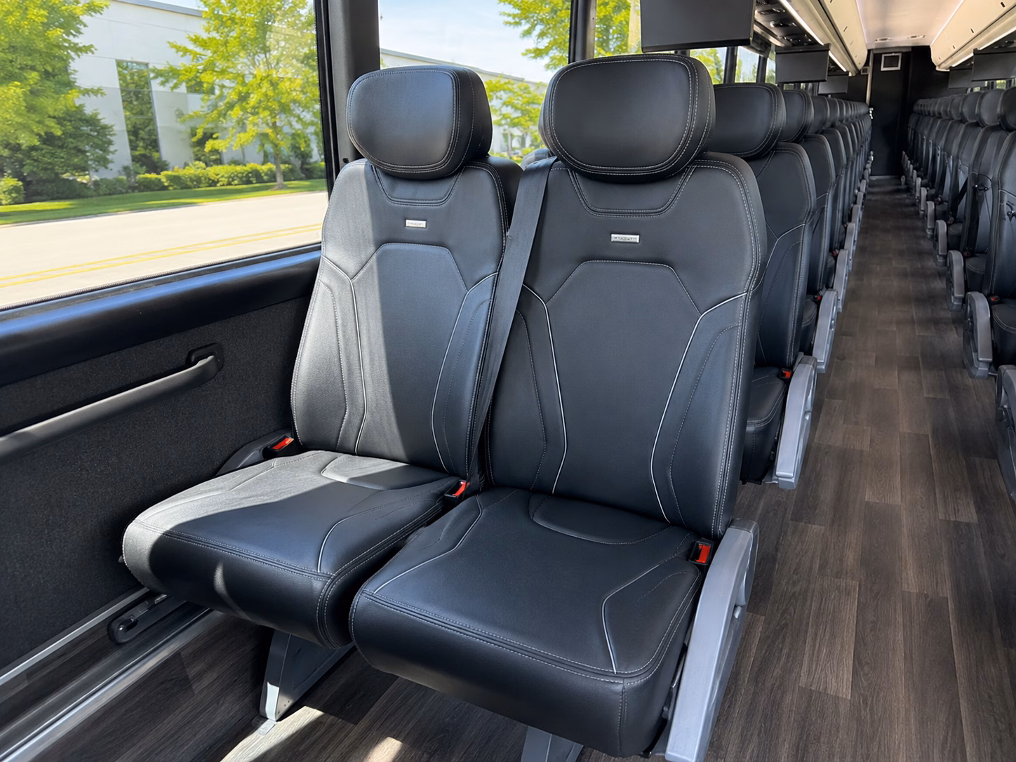 get a bus to detroit for sporting events concerts and more