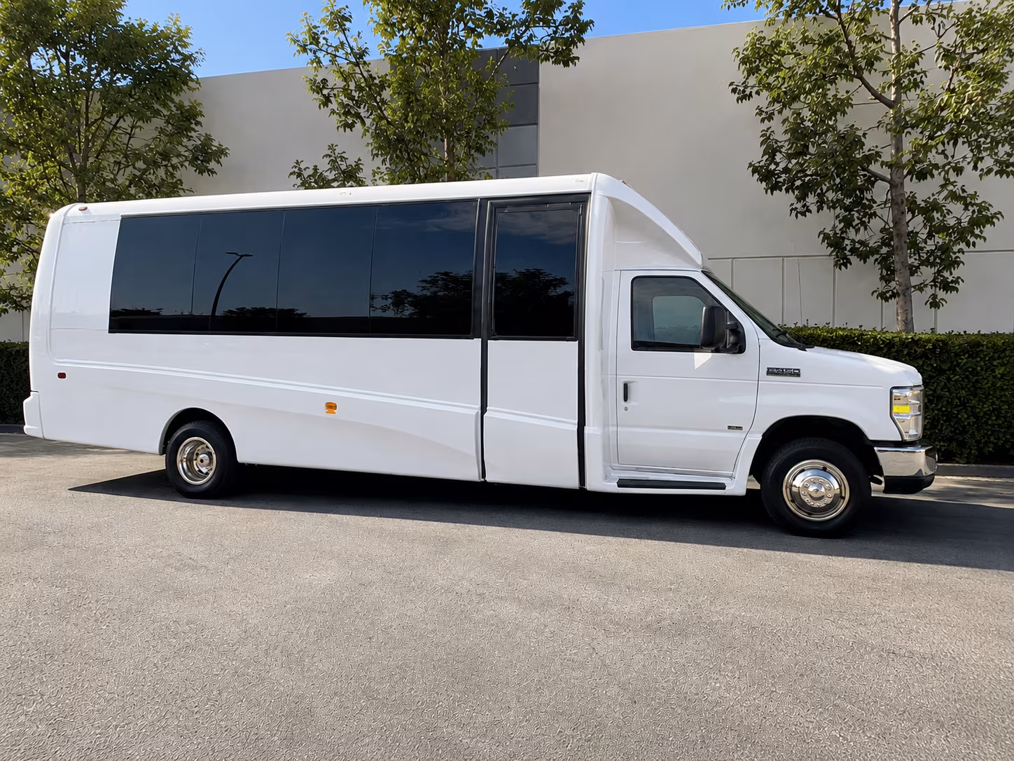 how starting location and deadhead affect charter bus rates in ann arbor