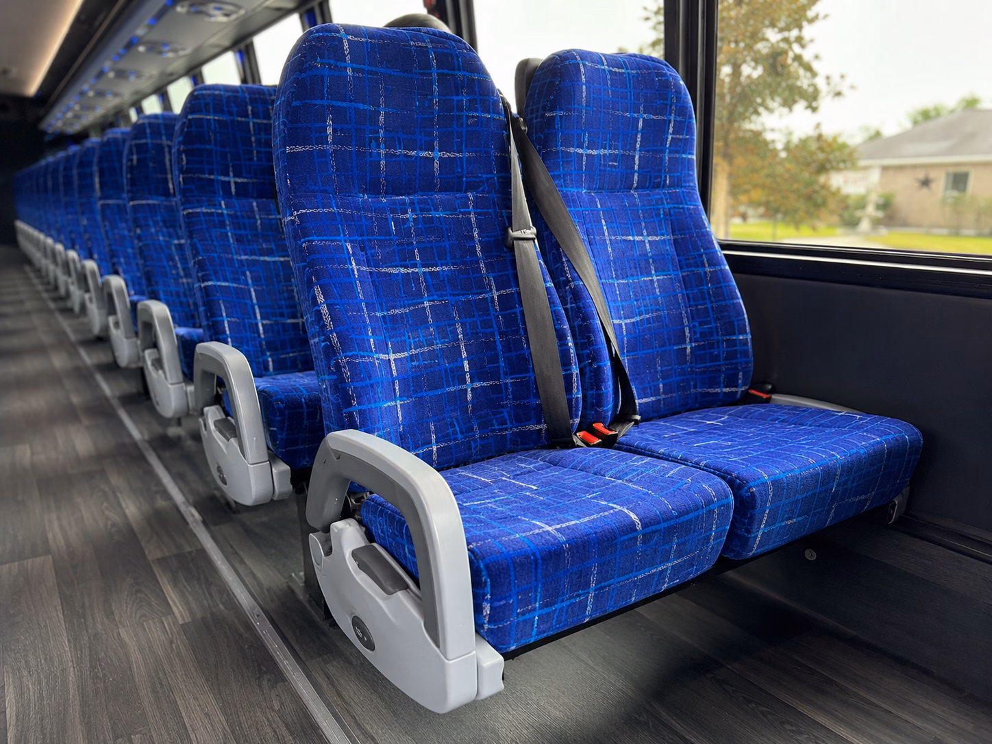 novi coordinate guest travel with novi wedding bus rentals