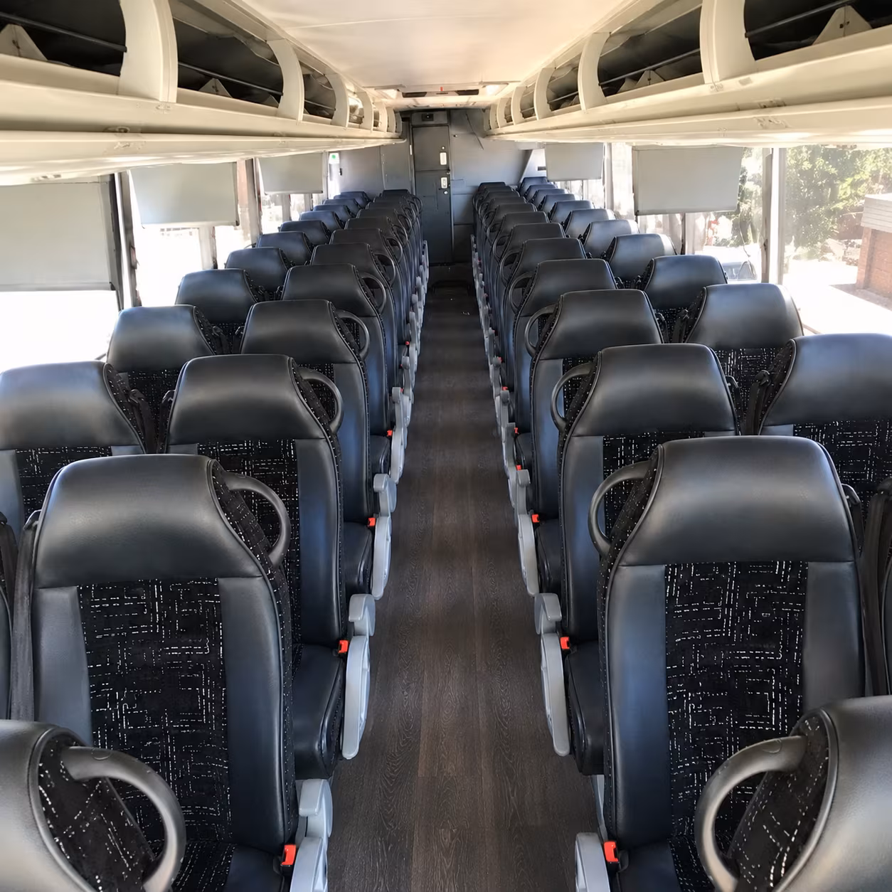 novi timely charter buses for novi corporate outings