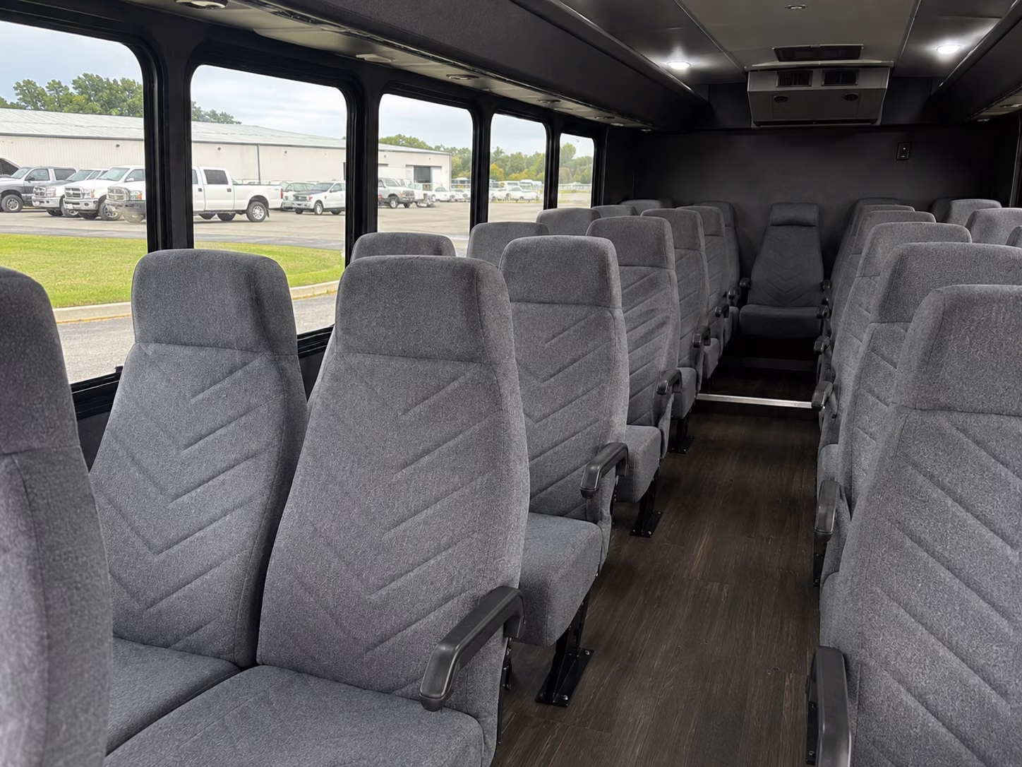 oak park private shuttles for oak park sports teams and fan groups